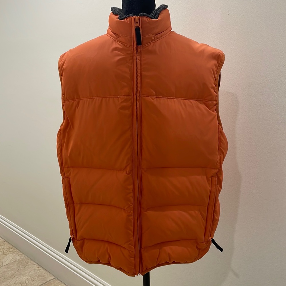 Men’s GAP Orange Puffer Vest